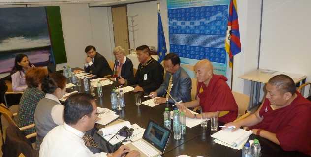 西藏議會代表團會晤了歐盟地區委員會