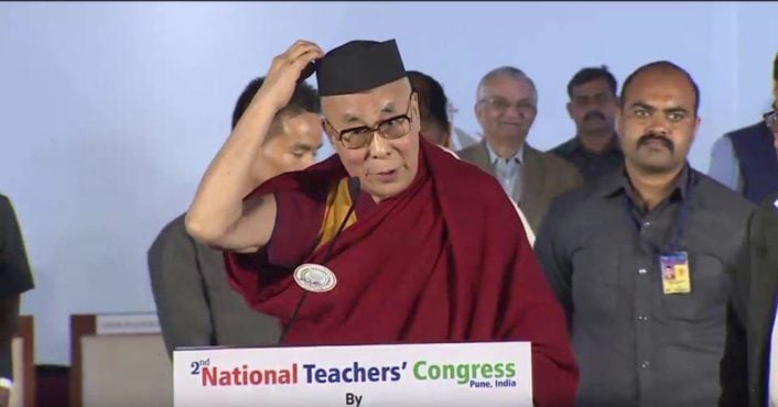 达赖喇嘛尊者在全国教师大会上发表讲话 照片/National Teachers’ Congress
