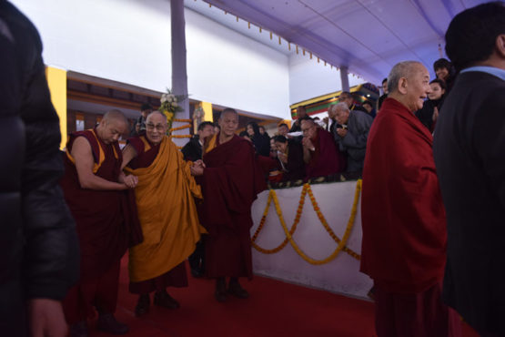 达赖喇嘛尊者在菩提迦耶弘法的首天