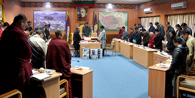 正在达兰萨拉召开的第十五届西藏人民议会第九次会议