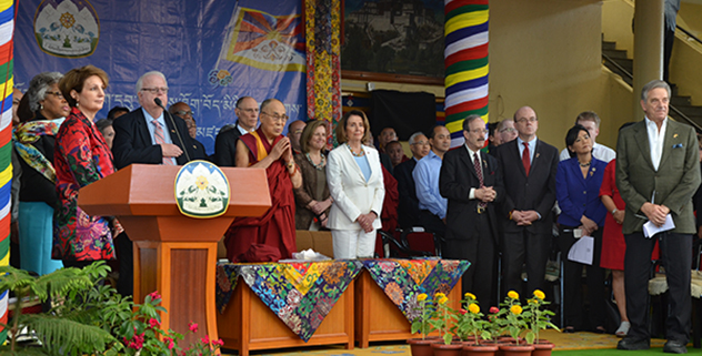 達賴喇嘛尊者與南希•佩洛西女士歡迎活動上 2017年5月10 日 照片/Jayang Tsering/DIIR