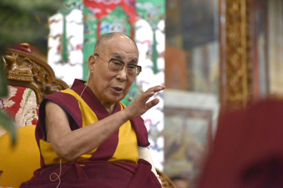 达赖喇嘛尊者在向色拉寺僧众发表讲话 2017年12月19日 照片/Tenzin Phende/DIIR