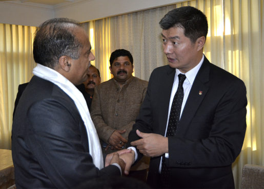 司政洛桑森格会晤喜瑪偕尔邦新任首席部長賈蘭姆·塔庫爾 2018年1月9日 照片/Tenzin Phende/DIIR
