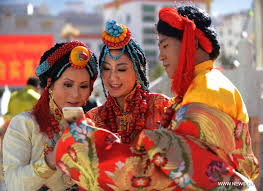 西藏康區服飾