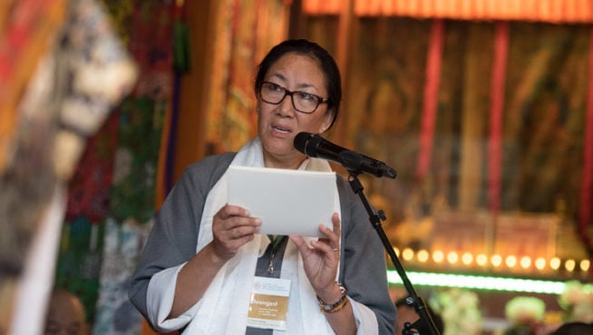 里肯西藏宗教研究中心主席噶玛卓玛洛桑博士在致词 2018年9月21日 照片/Manuel Bauer