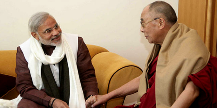 达赖喇嘛尊者与印度总理莫迪 2013年 资料照片