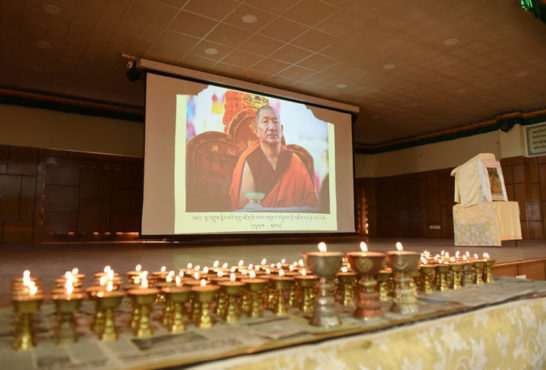 藏人行政中央宗教与文化部举办法会悼念噶陀·仁波切 2018年11月22日 照片/Tenzin Phende/DIIR