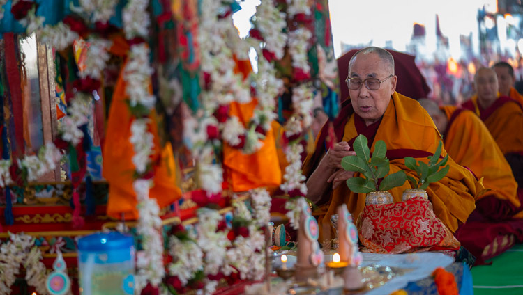 达赖喇嘛尊者传授大威德金刚灌顶强调修菩提心– Central Tibetan 