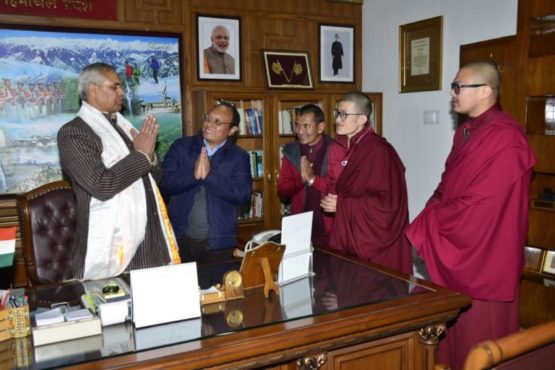 喜马偕尔邦总督恭贺藏历土猪新年