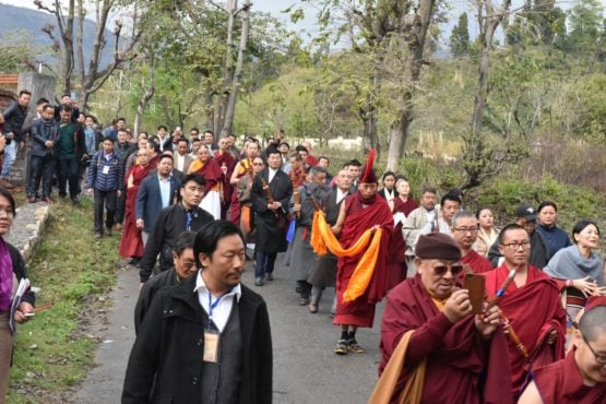司政洛桑森格和民众迎请第四十一任萨迦法王达赤仁波切莅临普鲁瓦拉萨迦藏人定居点 2019年2月21日 照片/Paang Dhondup/CTA