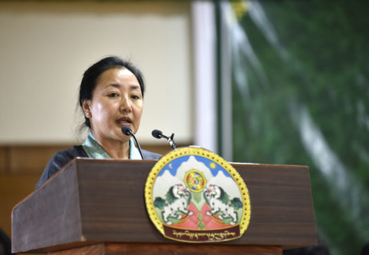 教育部部部长白玛央金在第二届流亡藏人学校家长大会开幕式上发言 2019年2月28日 照片/Tenzin Phende/CTA