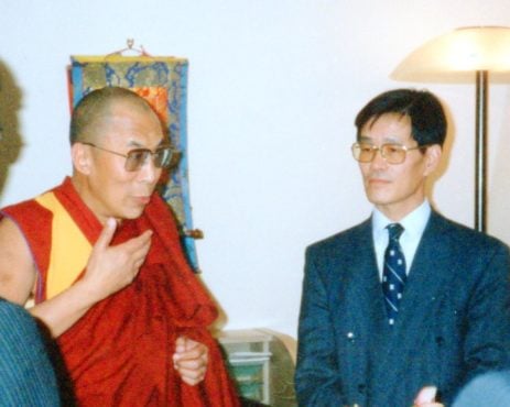 严家祺在法国巴黎拜会达赖喇嘛尊者  1989年12月4日