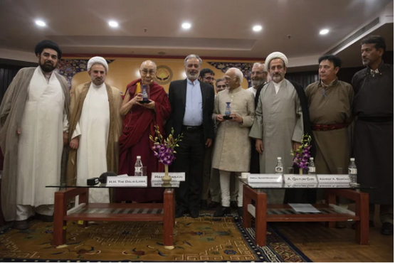 达赖喇嘛尊者与世界各国的穆斯林领袖在新德里国际中心举办的首届国家级穆斯林大会上 2019年6月15日 照片/Tenzin Jigme/CTA