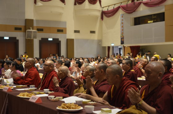 聆听达赖喇嘛尊者开示达在台僧众 2019年7月6日 照片/Jayang Tsering/CTA