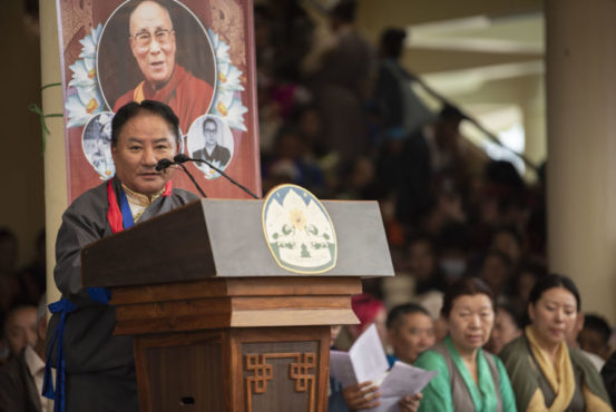 西藏人民议会议长白玛炯乃在达赖喇嘛尊者八十四华诞官方庆祝活动上发表讲话 2019年7月6日 照片/Tenzin Jigme/CTA