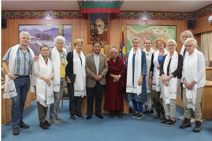 国际西藏运动驻欧洲成员会见西藏人民议会正副议长