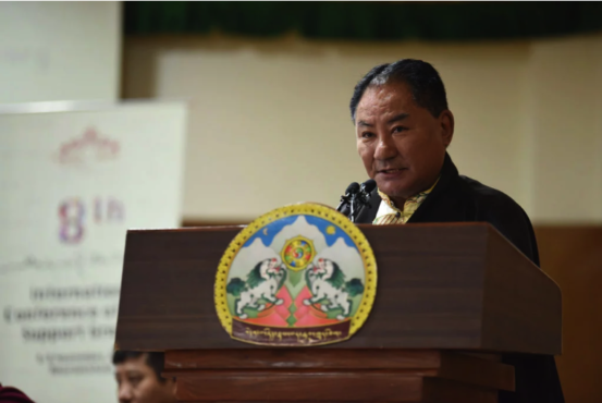 西藏人民议会议长白玛炯乃在第八届国际支持西藏团体大会开幕式上发表讲话 2019年11月3日 照片/Tenzin Jigme/CTA