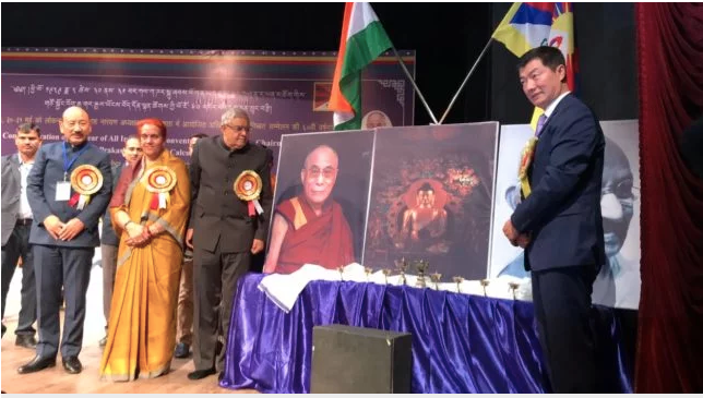 司政洛桑森格在印度加尔各答出席全印支持西藏团体首场援藏运动六十年纪念活动
