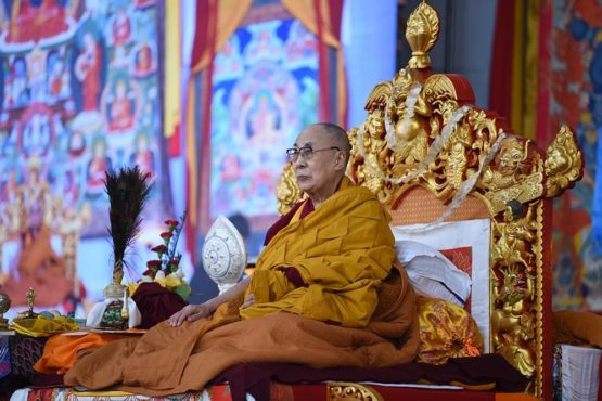 达赖喇嘛尊者在印度佛教圣地菩提迦耶向数万信众传授《文殊法类》灌顶及随许  2019年1月6日  照片/Pasang Dhonduop/CTA