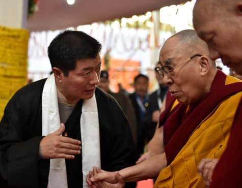 藏人行政中央司政洛桑森格在法会上觐见达赖喇嘛尊者 接受达赖喇嘛尊者 2019年1月3日 照片/Pasang Dhondup/CTA