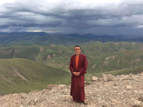 于2月6日获释的遭中共当局监禁两年的西藏康于2月6日获释的遭中共当局监禁两年的西藏康区石渠温波寺僧人曲确
