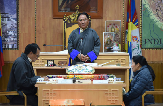 议长白玛炯乃在第十六届西藏人民议会第九次会议上致开幕词 2020年3月17日 照片/ Tenzin Phende / CTA