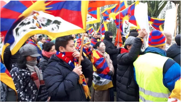 流亡比利时的藏人在布鲁塞尔参加西藏抗暴61周年纪念活动 2020年3月10日 照片/驻布鲁塞尔办事处提供