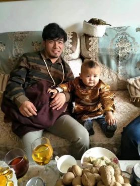 遭捕藏人康卓次丹和他的儿子 照片/西藏时报