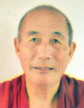 西藏前政治犯丹增曲达 (1947 – 2020) 照片/资料图片/安全部提供