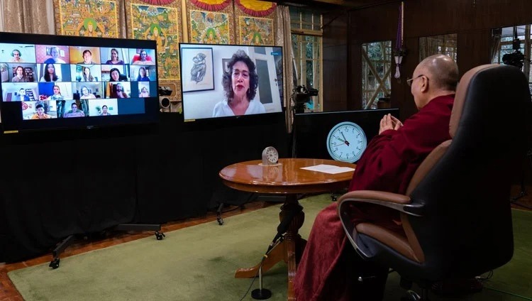 爱因斯坦论坛主席苏珊·内曼教授在与达赖喇嘛尊者进行对话 2020年11月25日 摄影/Ven Tenzin Jamphel /OHHDL