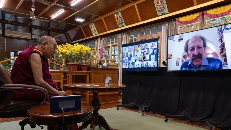 达赖喇嘛尊者演讲活动上回答线上观众的提问 2020年11月25日 摄影/Ven Tenzin Jamphel/OHHDL